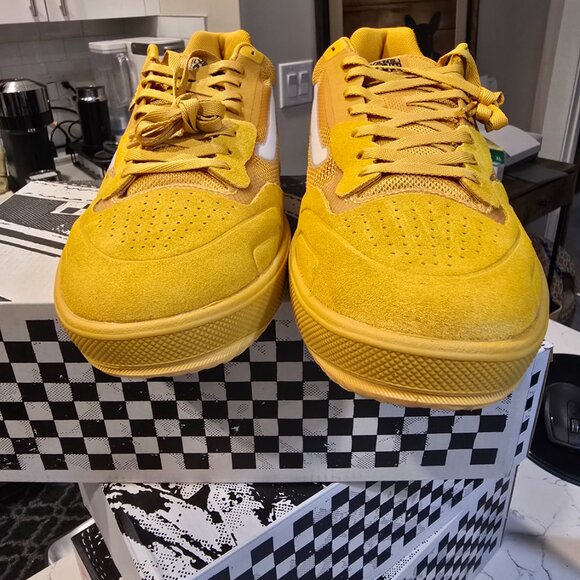 Vans Ave 2.0 'Gold' Skateboarding VN0A2Z3HGLD Shoes Sneakers Mens Size 10 NEW - Picture 4 of 14